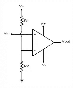 Non-inverting Comparator circuit diagram